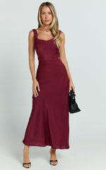 Dara Midi Dress - Low Neck Sleeveless Slip Dress in Wine
