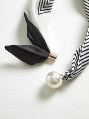 Pearl Magnetic Closure Striped Neck Scarf