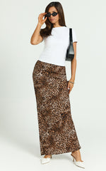 Georgina Top - Crew Neck Short Sleeve Baby Tee in White