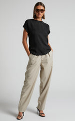 Tinaya Top - Raglan Shell Top in Black