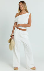 Annalie Two Piece Set - Off Shoulder Linen Set in White