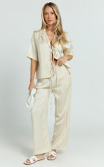 Jinky Top - Satin Tie Detail Short Sleeve Shirt in Off White