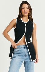 Callie Top - Longline Recycled Knitted Vest in Black/White
