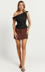 Ivy Top - Linen Off Shoulder Tie Top in Black