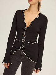 Contrast Scallop Trim Knit Top