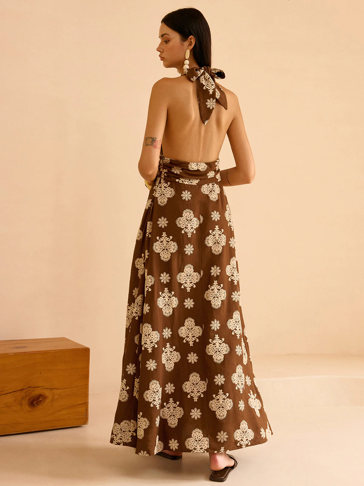 Floral Print Pocketed Halter Neck Maxi Dress