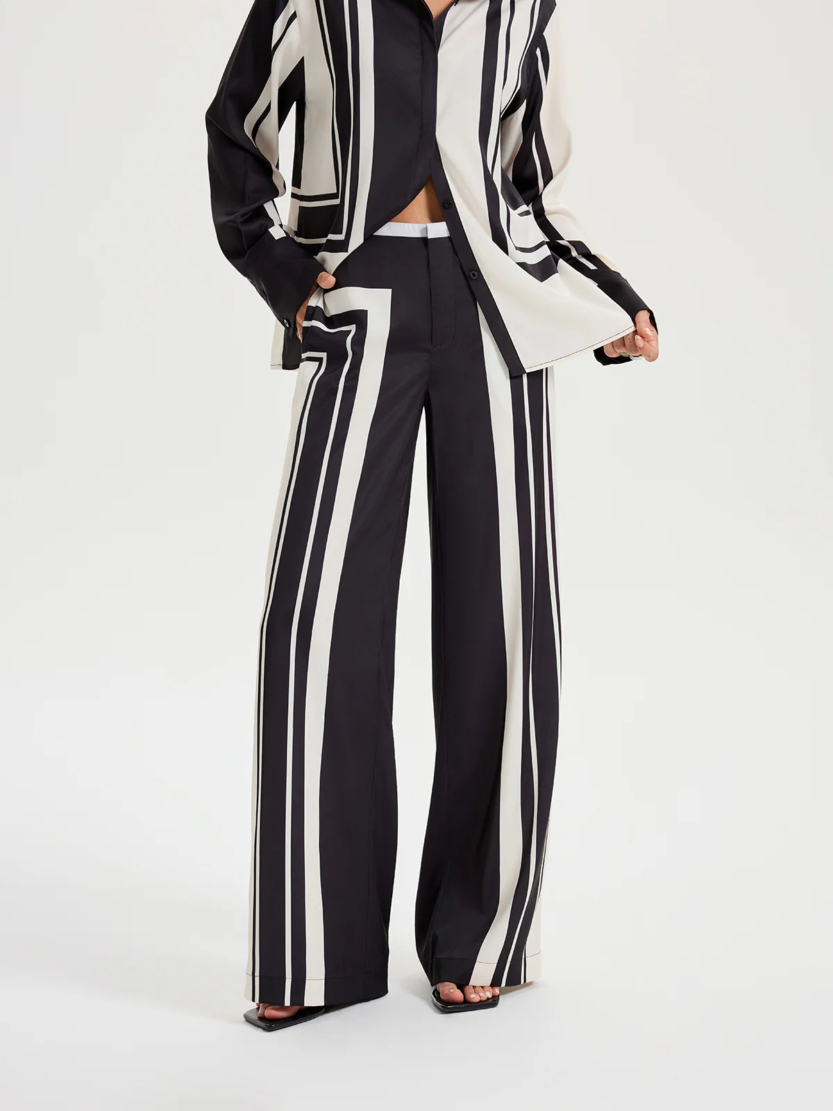 Contrast Striped Mid-Waist Wide-Leg Pants