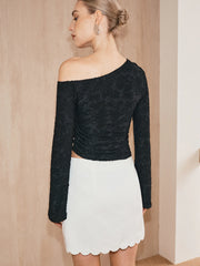 Scalloped Hem Mid-Waist Mini Skirt